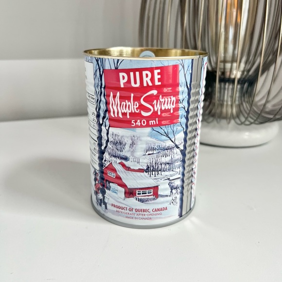 Maple Syrup Tin 4.75” Candle Wooden Wick BRAND NEW - Picture 2 of 9